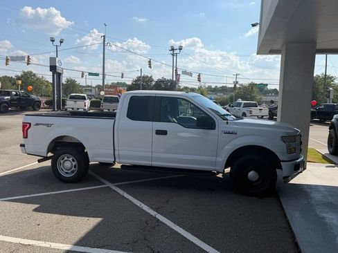 Used 2015 Ford F150 XL w/ Equipment Group 101A Mid AWD/4WD image 5