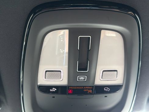 Certified 2023 Volvo XC60 B5 Plus w/ Protection Package Premier image 35