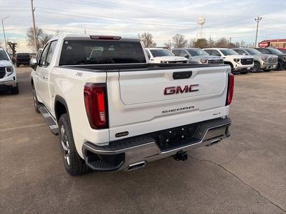 New 2026 GMC Sierra 1500 SLT w/ SLT Premium Package