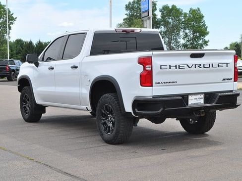 Used 2024 Chevrolet Silverado 1500 ZR2 w/ Technology Package AWD/4WD image 5
