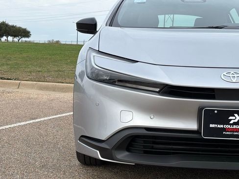 New 2026 Toyota Prius LE image 4