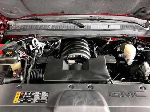 Used 2018 GMC Yukon SLT w/ Open Road Package RWD image 30