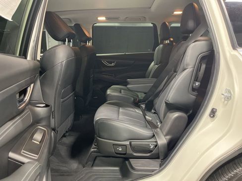 Used 2023 Subaru Ascent Limited w/ Technology Package image 36