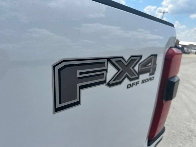 New 2026 Ford F350 Lariat w/ Black Appearance Package AWD/4WD image 16