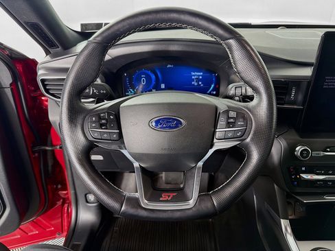 Used 2020 Ford Explorer ST w/ ST Street Pack image 13