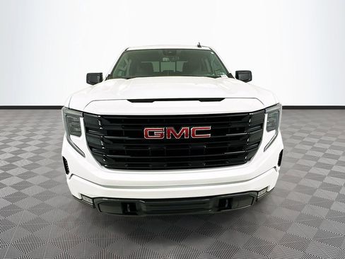 Used 2025 GMC Sierra 1500 Elevation w/ Preferred Package AWD/4WD image 2