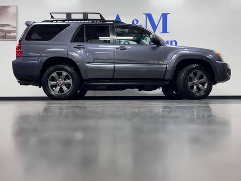 Used 2007 Toyota 4Runner Limited image 3