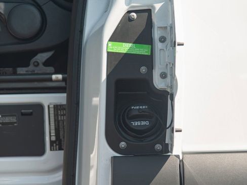 Used 2024 Mercedes-Benz Sprinter 144 Cargo image 25