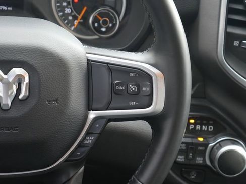 Used 2019 RAM 1500 Big Horn AWD/4WD image 17