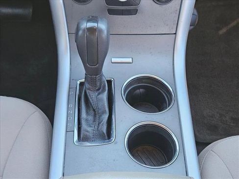 Used 2013 Ford Edge SE image 17