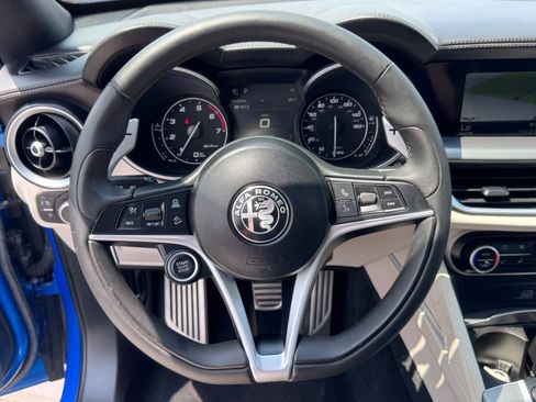 Used 2019 Alfa Romeo Stelvio Ti Sport w/ Quick Order Package 22S Sport AWD/4WD image 20