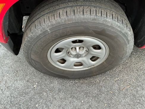 Used 2022 Nissan Frontier S w/ Technology Package image 13