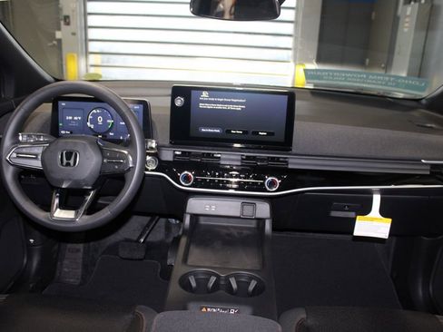 New 2026 Honda Prologue EX image 31