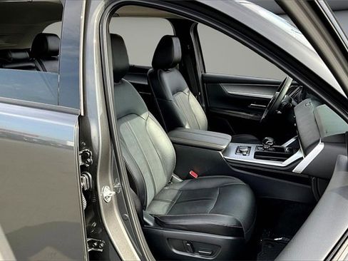 Used 2025 MAZDA CX-90 3.3 Turbo w/ Preferred Package image 30