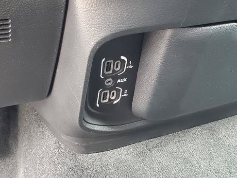Used 2023 RAM 1500 Big Horn AWD/4WD image 15