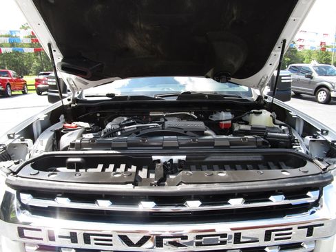 Used 2023 Chevrolet Silverado 2500 LTZ w/ LTZ Convenience Package image 38