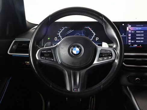 Used 2023 BMW 330i Sedan w/ M Sport Package RWD image 33