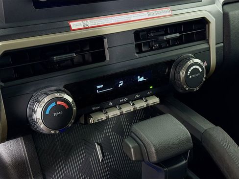 New 2026 Toyota Tacoma SR5 AWD/4WD image 18