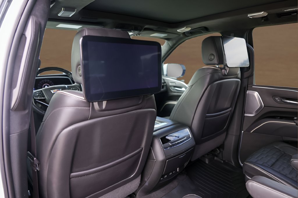 Used 2022 Cadillac Escalade Sport Platinum AWD/4WD image 53