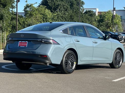 New 2026 Nissan Sentra SV FWD image 4