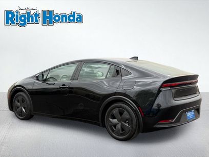 Used 2025 Toyota Prius LE