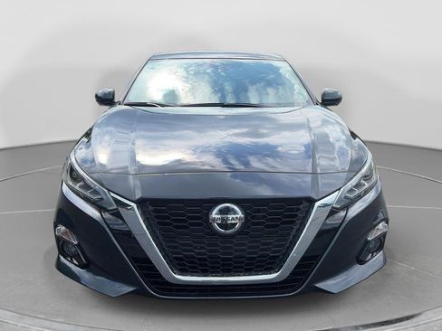 Used 2021 Nissan Altima 2.5 Platinum AWD/4WD image 8
