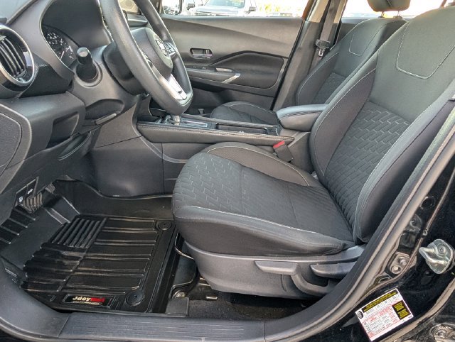Used 2021 Nissan Kicks SV FWD image 20