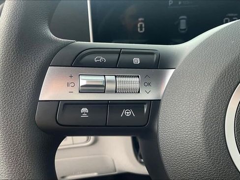 New 2026 Hyundai Tucson SEL image 19