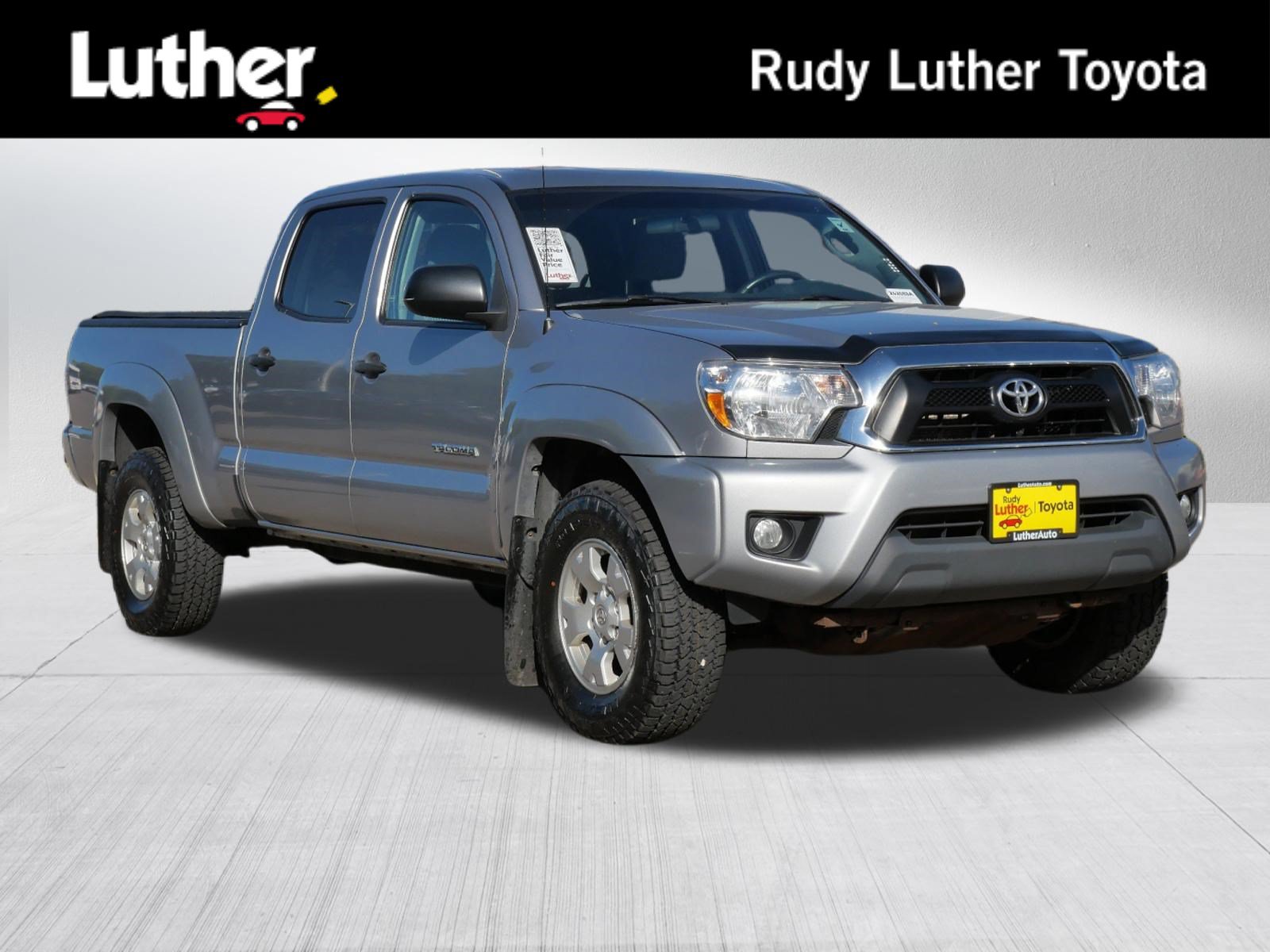 Used 2015 Toyota Tacoma 4x4 Double Cab w/ SR5 Package image 1