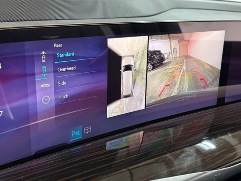 New 2025 Cadillac Escalade Premium Luxury w/ Touring Package image 29