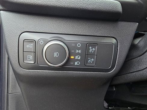 Used 2022 Ford Escape Titanium w/ Titanium Premium Package image 27