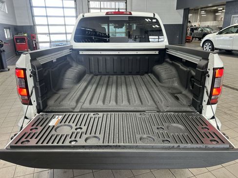 New 2026 Nissan Frontier SV w/ SV Convenience Package image 39