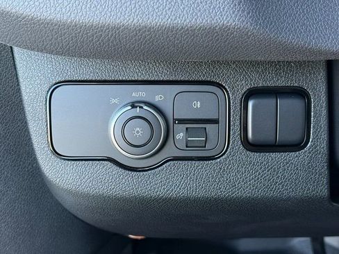 New 2025 Mercedes-Benz Sprinter 2500 image 14
