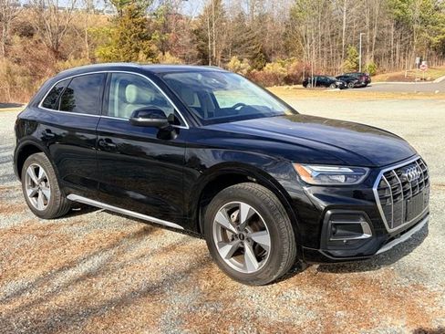 Certified 2023 Audi Q5 2.0T Premium Plus image 3