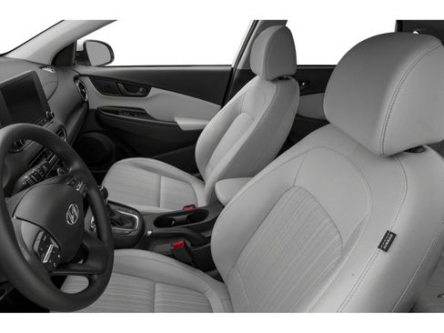 Used 2023 Hyundai Kona SEL w/ Winter Weather Package image 8