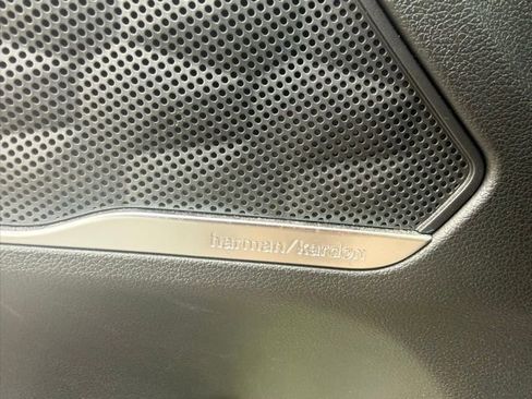 Used 2023 Hyundai Santa Fe SEL Premium image 15