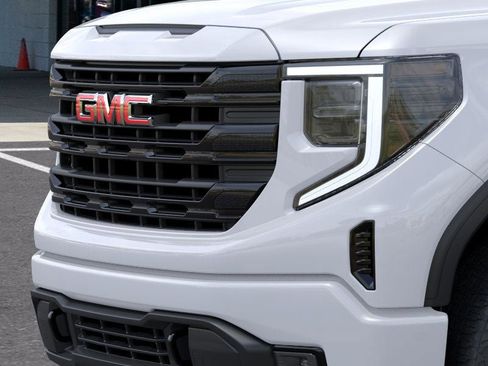 New 2026 GMC Sierra 1500 Elevation image 16