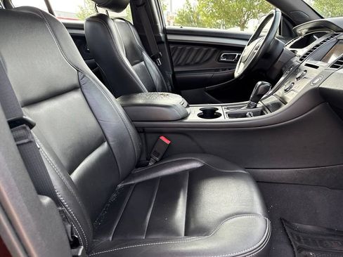 Used 2019 Ford Taurus SEL w/ Equipment Group 201A FWD image 16