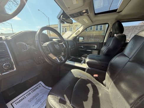 Used 2015 RAM 1500 Laramie w/ Convenience Group image 14