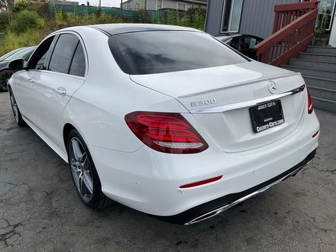 Used 2019 Mercedes-Benz E 300 w/ Premium 1 Package image 82
