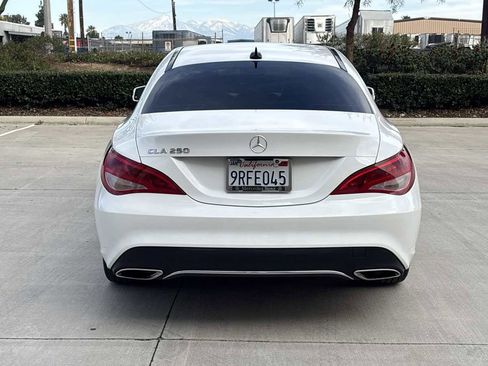 Used 2019 Mercedes-Benz CLA 250 image 4
