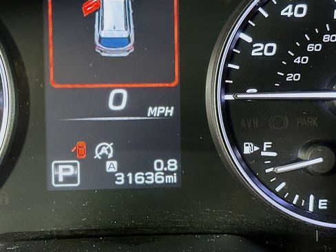 Used 2021 Subaru Outback Premium image 19