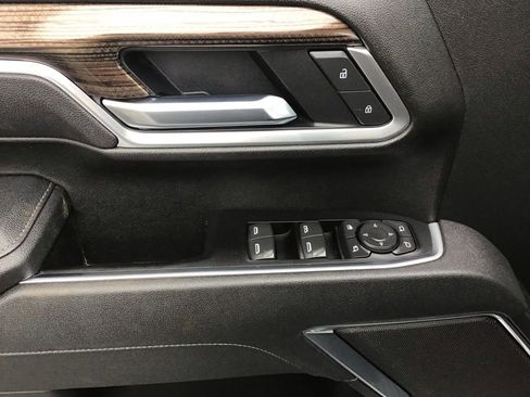 Used 2025 Chevrolet Silverado 2500 LT w/ Safety Package image 11