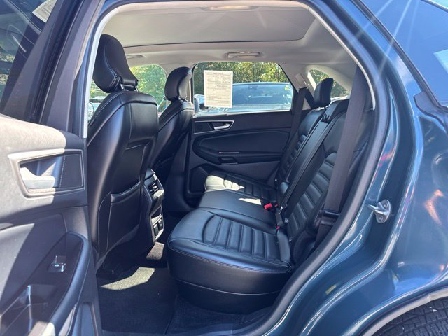 Used 2016 Ford Edge SEL w/ Equipment Group 201A AWD/4WD image 11