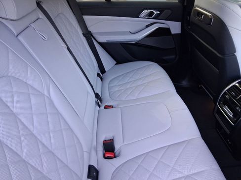 Used 2026 BMW X5 xDrive50e AWD/4WD image 30