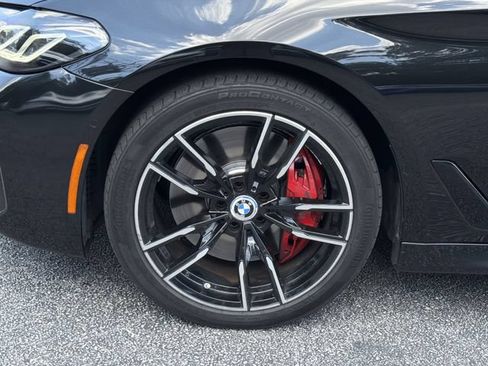 Used 2022 BMW 540i xDrive w/ M Sport Package AWD/4WD image 10
