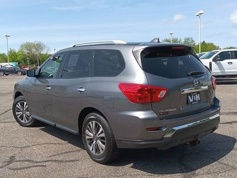 Used 2019 Nissan Pathfinder SV AWD/4WD image 23