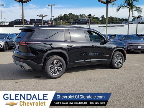 New 2026 Chevrolet Traverse LT w/ Driver Confidence Package image 8