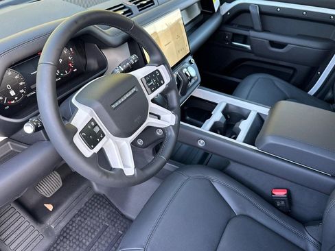 New 2026 Land Rover Defender 130 S image 4