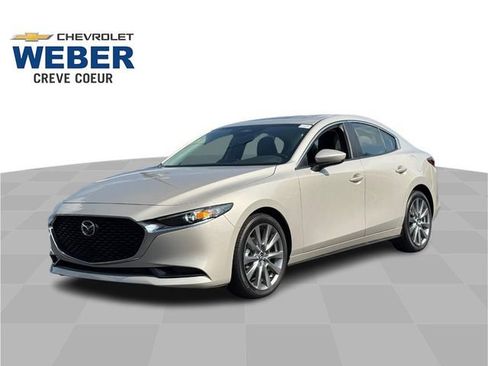 Used 2025 MAZDA MAZDA3 s FWD image 1